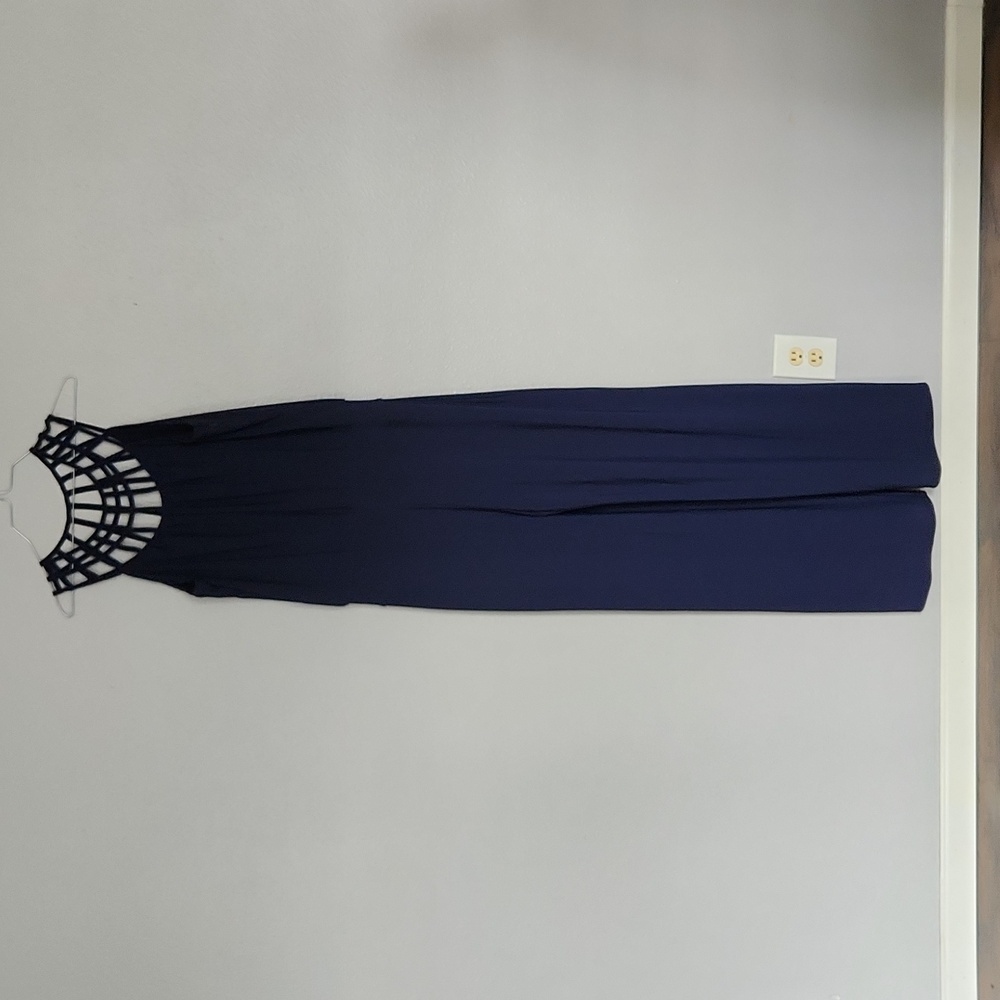 White House Black Market Womans Navy sz 6 Jumpsuit